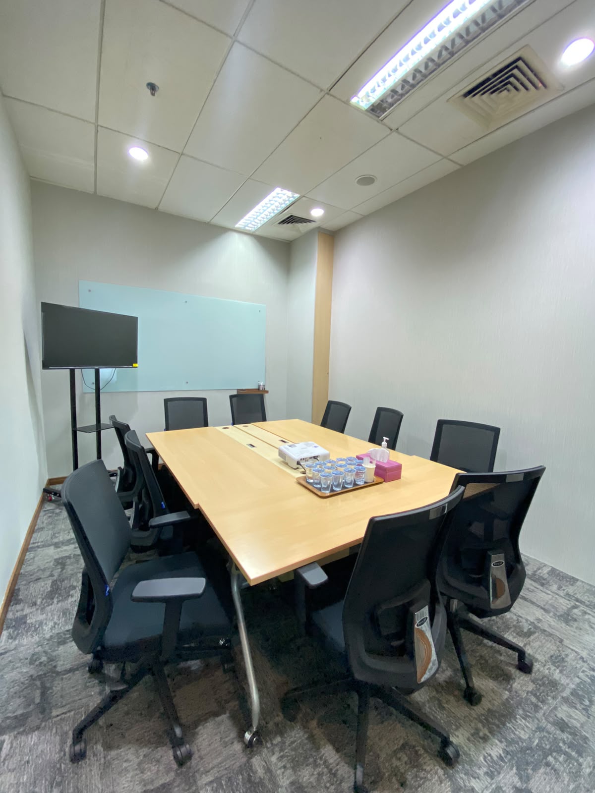 Kirana Two Tower - Meeting Room 1
